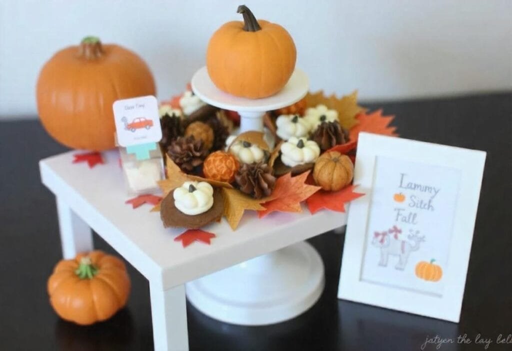 Fall Themes